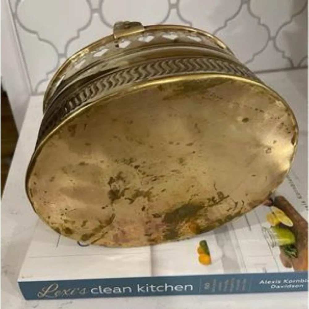 Vintage Brass Oval Basket w/ Handle 5.5”W x7.5”L x4.25D x8.5 H w/ gandl